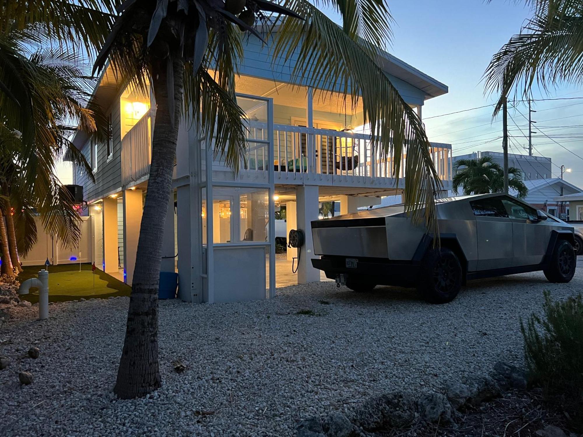 Casa Blue Pelican. Marathon Exterior photo